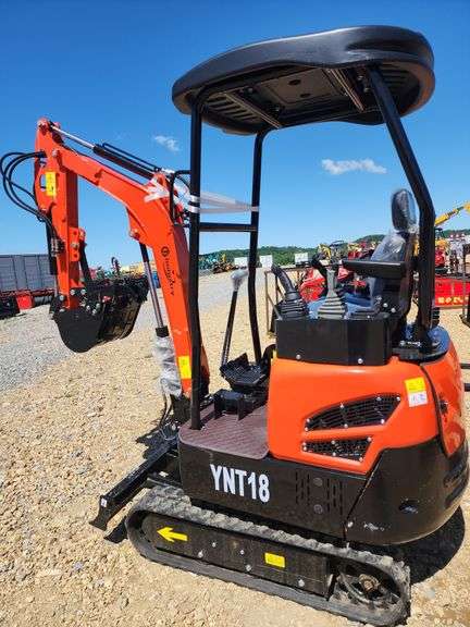 CFG INDUSTRIAL YNT18 MINI EXCAVATOR
