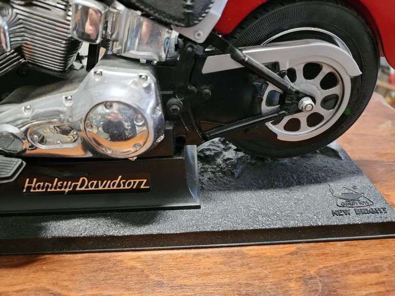 9.6V Radio Controlled Harley-Davidson Fat Boy motorcycle model