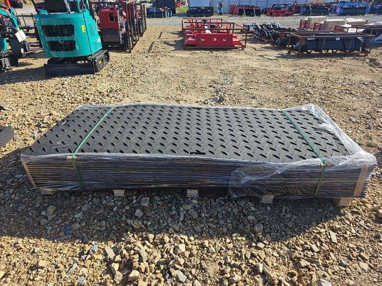 GROUND PROTECTION MATS