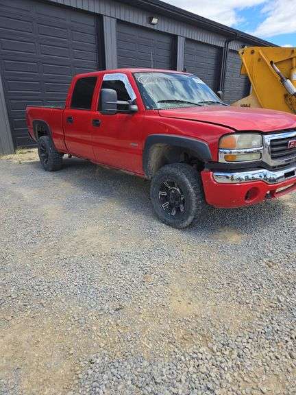 2005 GMC 2500 DURAMAX 3/4 TON