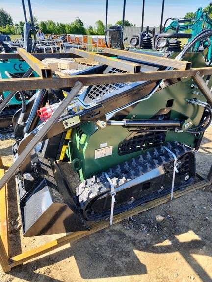 ZJG SKID STEER LOADER