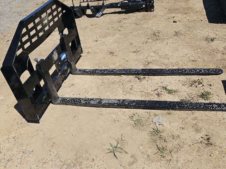 FUTURE SKID STEER FORK