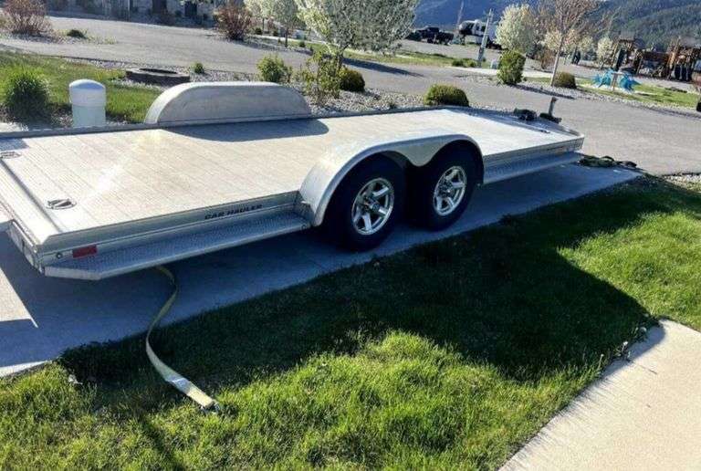 2017 Sundowner Trailer