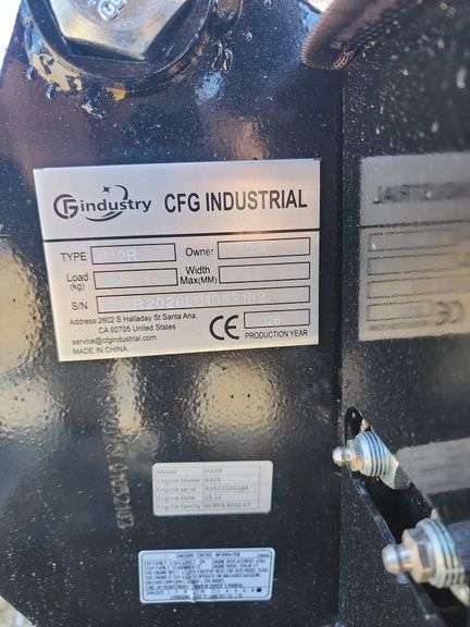 CFG INDUSTRIAL H12R MINI EXCAVATOR