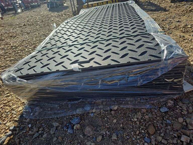 GROUND PROTECTION MATS