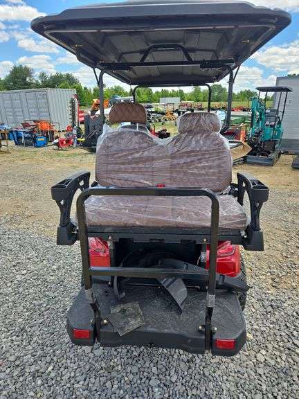 SDLANCH ELECTRIC 4-SEATER GOLF CART