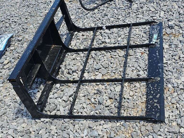 FUTURE SKID STEER LAND LEVELER