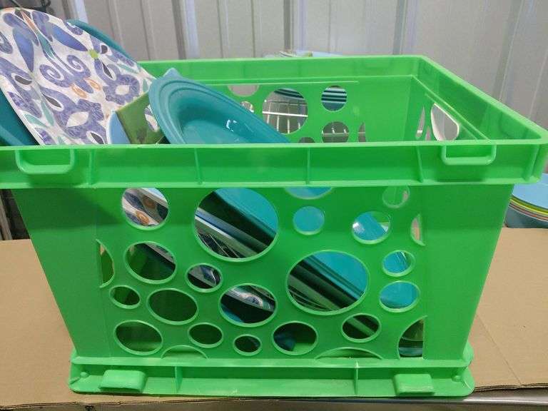 Plastic Plates, Bowls, Serving Trays & more