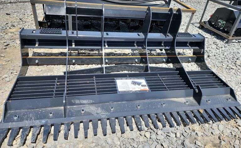WOLVERINE SKID STEER 78" LAND LEVELER