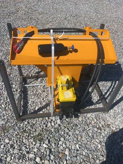 FUTURE SKID STEER PILE HAMMER