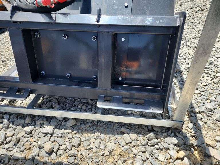 LANDHONOR SKID STEER TRENCHER