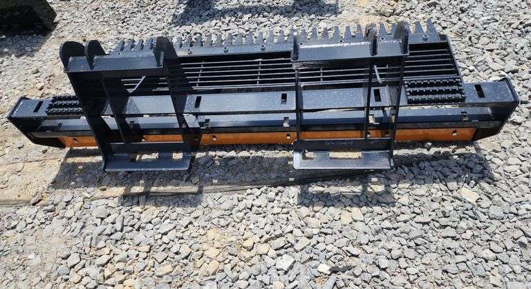 WOLVERINE SKID STEER 78" LAND LEVELER
