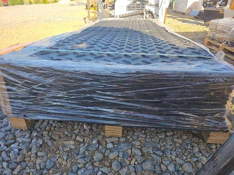 GROUND PROTECTION MATS