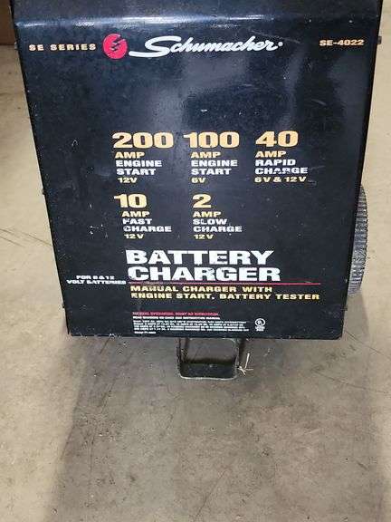 SCHUMACHER BATTERY CHARGER