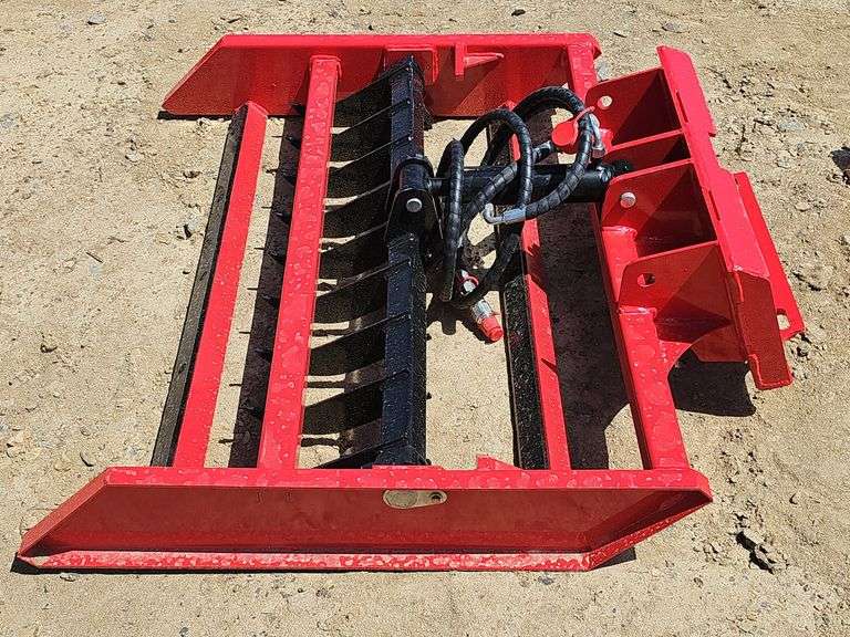 FUTURE MINI SKID STEER FLAT RIPPER