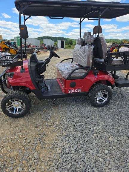 SDLANCH ELECTRIC 4-SEATER GOLF CART