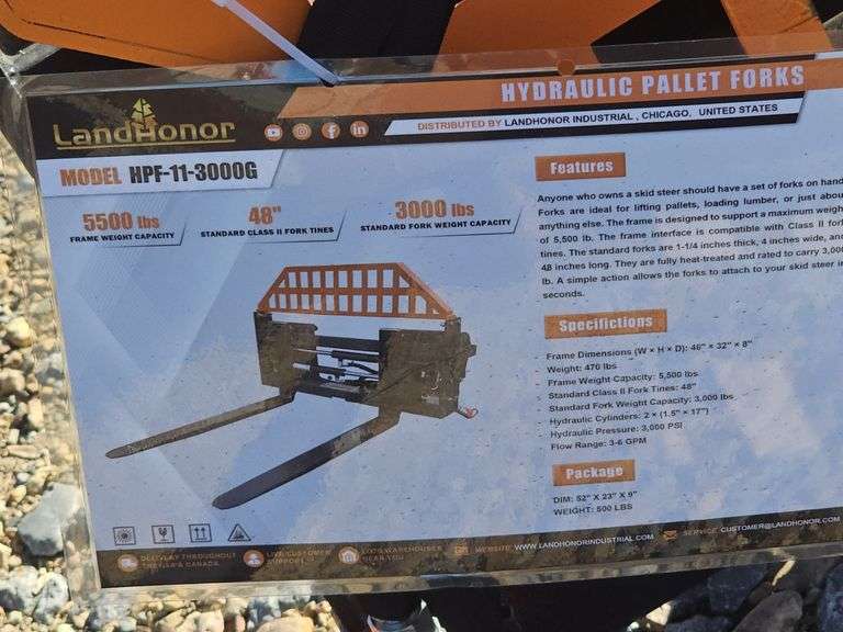 LANDHONOR HYDRAULIC SKID STEER PALLET FORKS