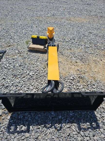 FUTURE SKID STEER HORIZONTAL LOG SPLITTER