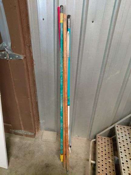 Mop handles