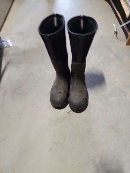 MUCK boots