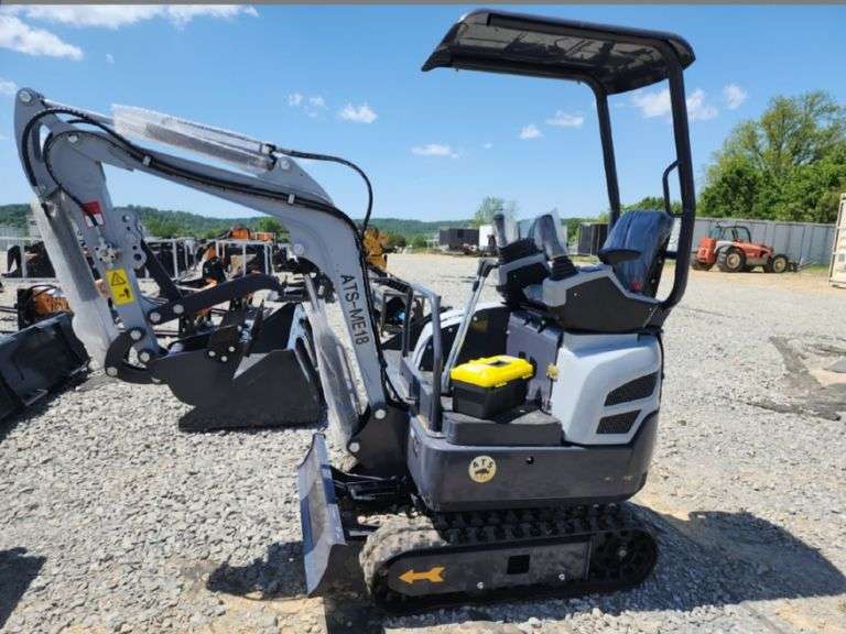 ATS -ME18 MINI EXCAVATOR