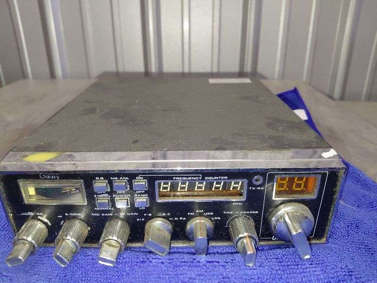 Galaxy DX-88HL radio
