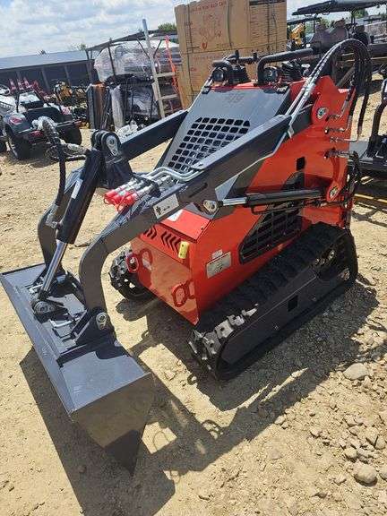 ZJG SKID STEER LOADER