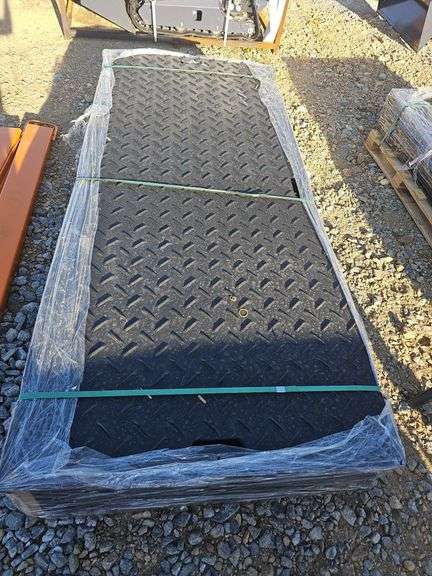 GROUND PROTECTION MATS