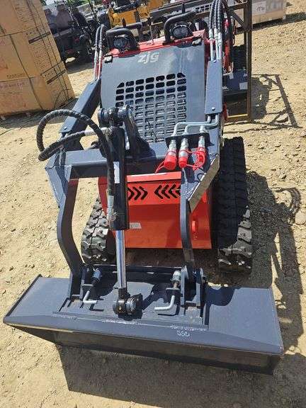ZJG SKID STEER LOADER