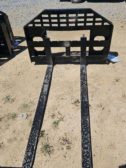 FUTURE SKID STEER FORK