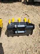 MINI EXCAVATOR DIGGING BUCKET