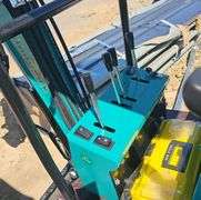 CFG INDUSTRIAL MH12RX MINI EXCAVATOR