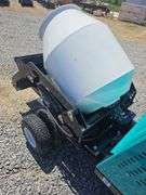 FUTURE STAND ON MINI CONCRETE BUGGY MIXER