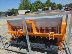 LANDHONOR NO-TILL SEED DRILL