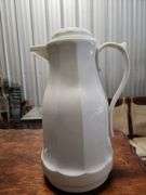 Coffee carafe and coffee mug set