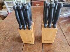 The Cook's Bazaar Kitchen Knives Block