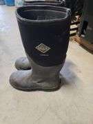 MUCK boots