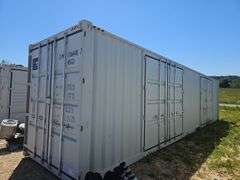 40ft. SHIPPING CONTAINER