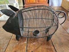 PIG TEALIGHT HOLDER AND PIG PLATE