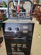SCHUMACHER BATTERY CHARGER