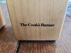 The Cook's Bazaar Kitchen Knives Block