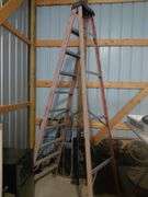 Werner fiber glass step ladder