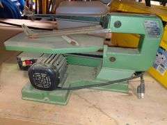 Central Machinery 16-inch Scroll Saw