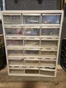 Storage containers