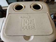 IGLOO COOLERS
