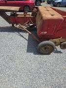 NEW HOLLAND SQUARE BALER