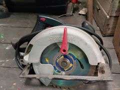 Skilsaw corded circular saw