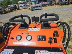 FUTURE FT36C SKID STEER LOADER
