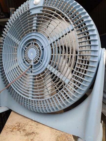 Cool Master Floor Fan
