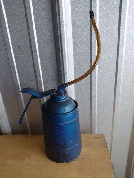 Vintage Blue Metal Thumb Pump Oiler